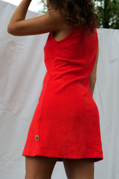 robe rouge avec col rond en coton éponge bio, vue de dos